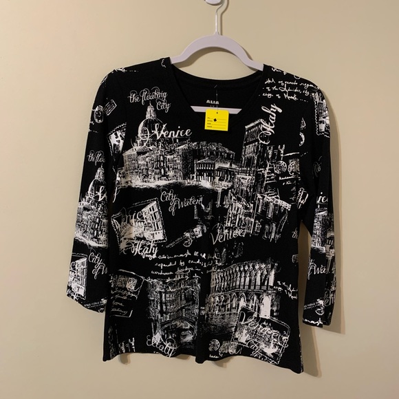 Top by Alia, Size: S/P - Picture 4 of 13